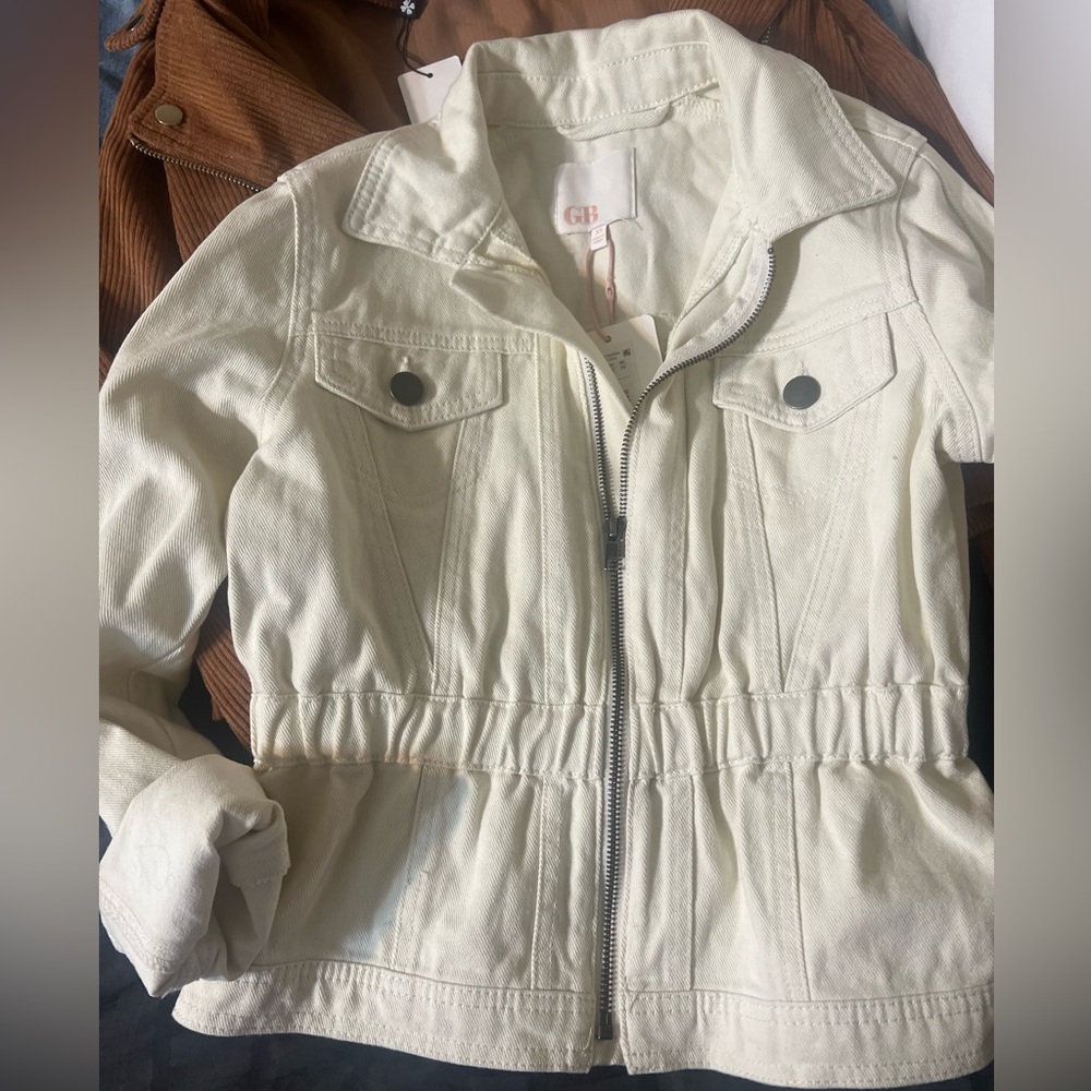 Gianni Bini white denim jacket